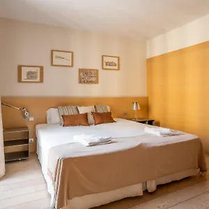  Apartment Classy 3bed 3bath In Eixample Spain