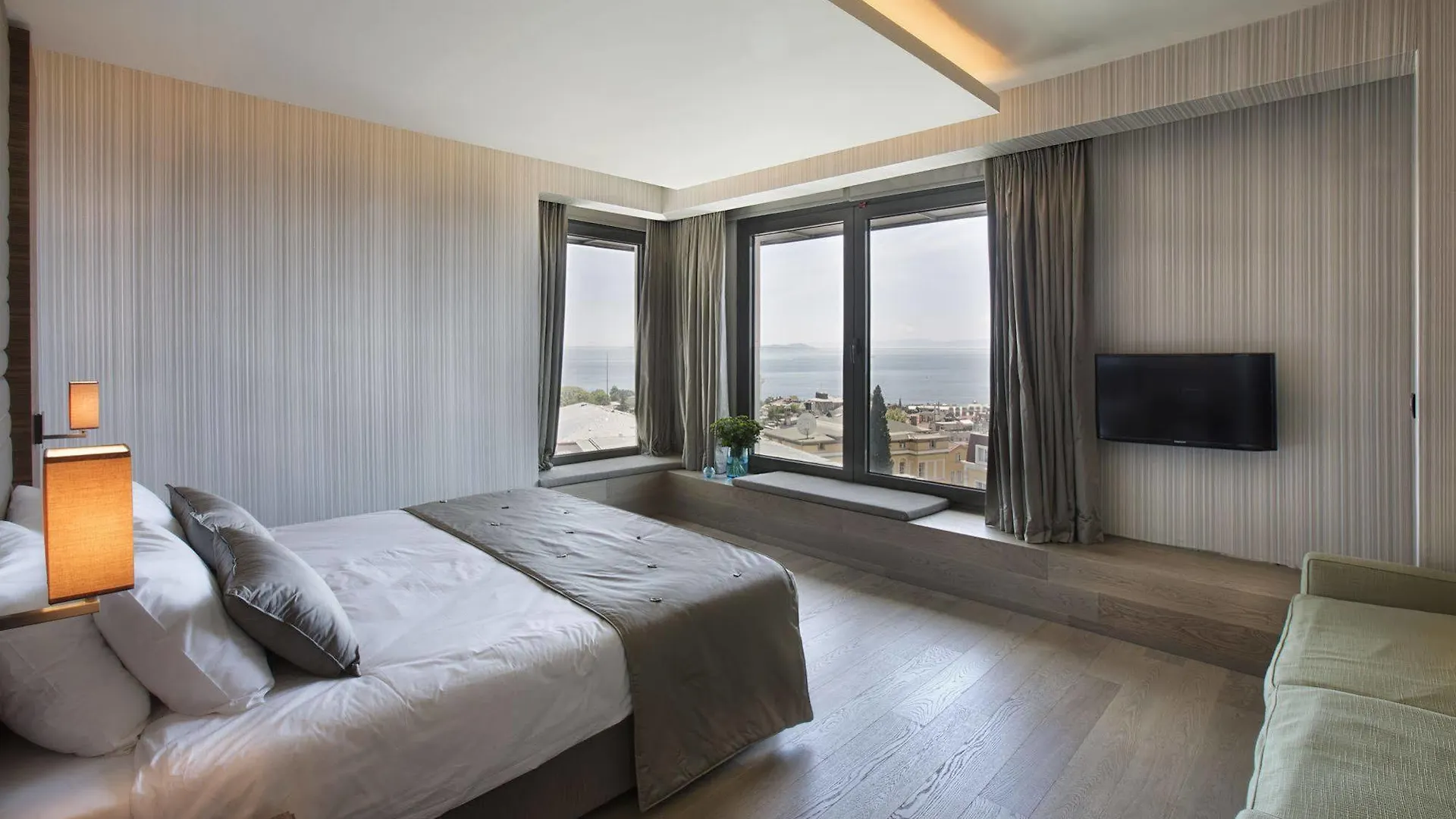 Hotel Arcadia Blue Istanbul 4*,